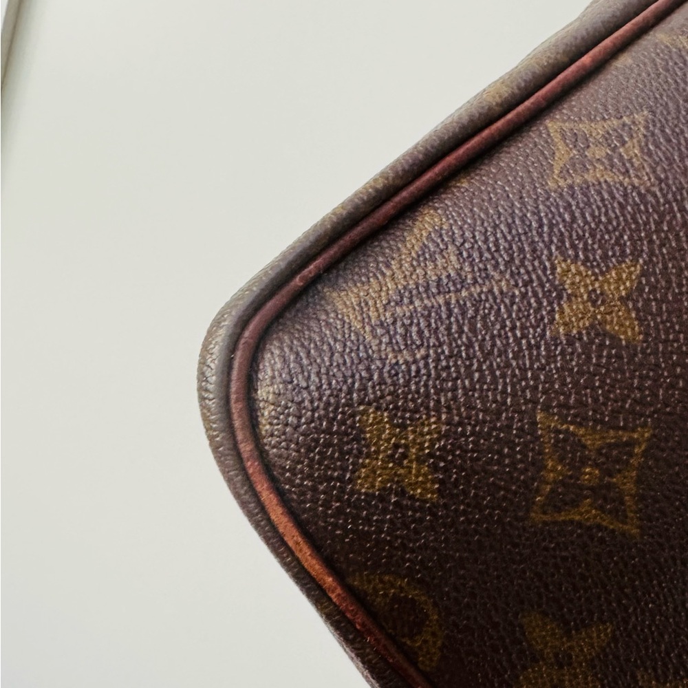 LOUIS VUITTON Vintage Monogram Nil-Style Crossbody Bag Very Good Vintage Cond - Picture 11 of 16
